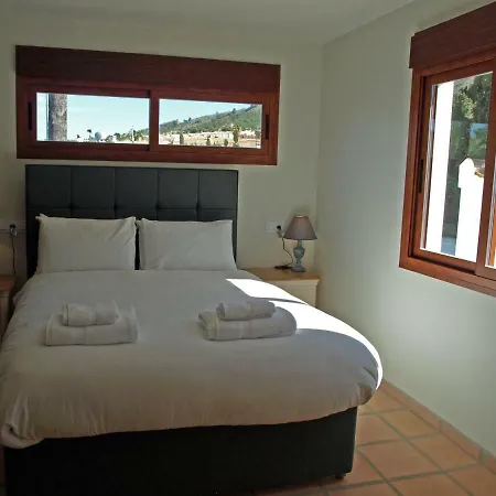 Cigne Villa El Albir